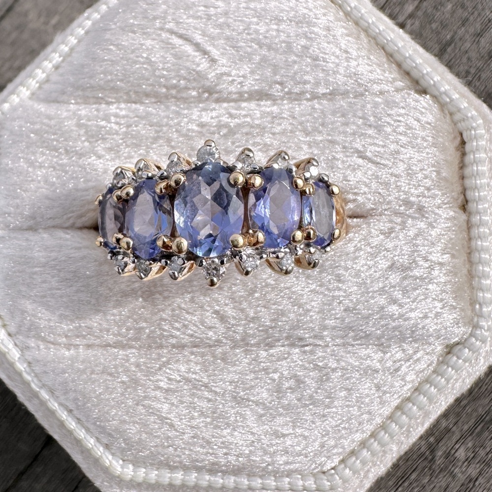 Tanzanite and Diamond Ring 14K Yellow Gold - Picture 5 of 17
